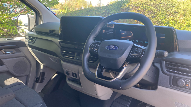 Ford Tourneo Custom 320 L2 Diesel Fwd 2.0 EcoBlue 170ps H1 Titanium 8 seater Auto